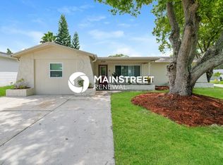 5700 Thrush Dr, New Port Richey, FL 34652