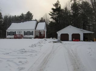 689 Beech Hill Rd, Norridgewock, ME 04957