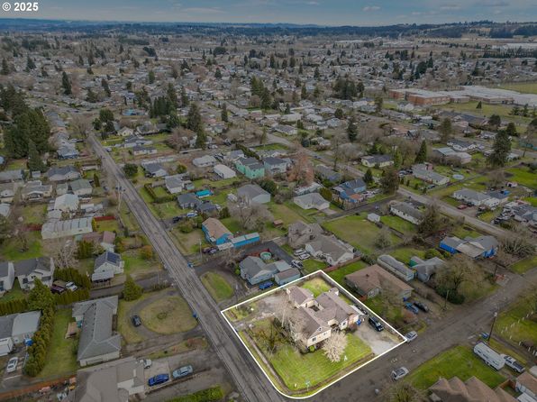 salem-oregon-53017115 picture