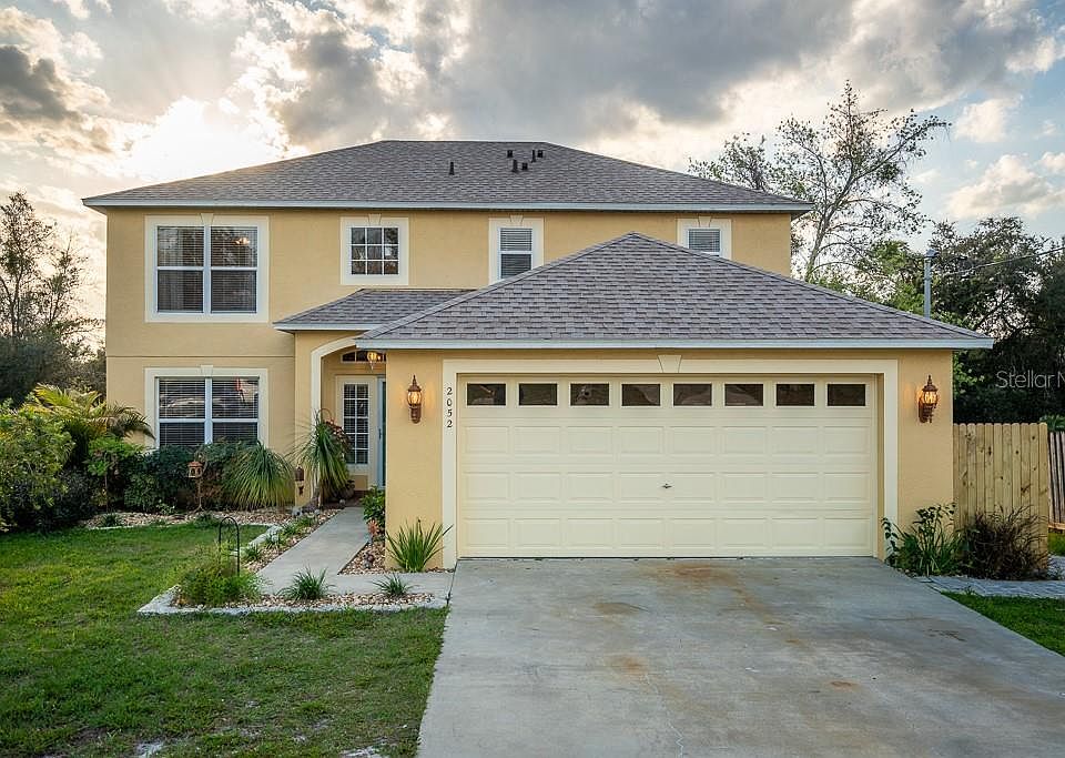 1st image of 2052 E Gloria Dr