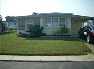 10904 London Dr, Port Richey, FL 34668