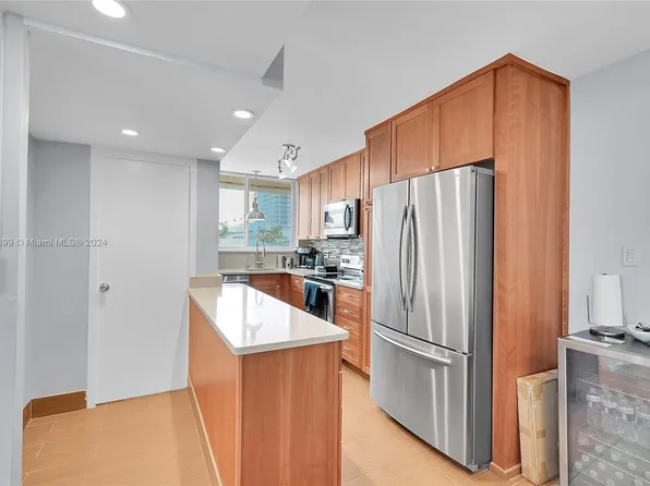 524 Orton Ave APT 303, Fort Lauderdale, FL 33304