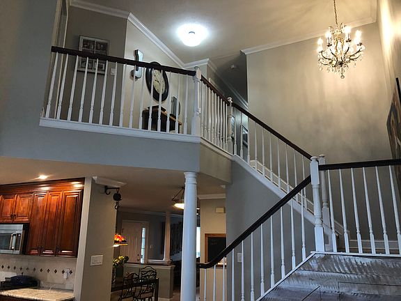 3rd image of 114 Tarpon Dr