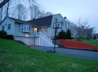 15 Allison Ln, Feeding Hills, MA 01030