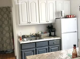 253 E 52nd St APT 4B, New York, NY 10022