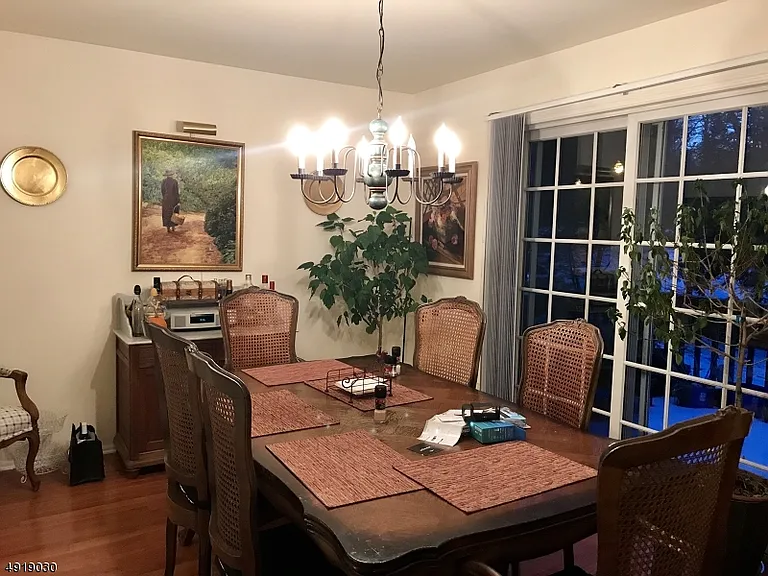 11 Schill Pl — Photo 8