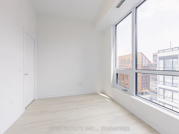 15 Richardson St #1107, Toronto, ON M5A 4J9