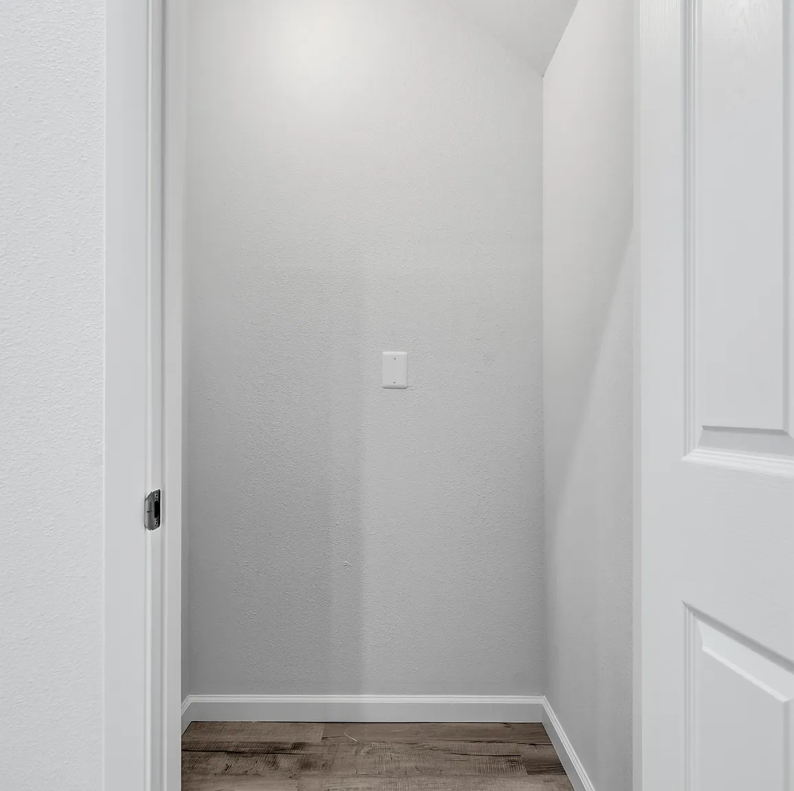 1 bed, 600 sqft, $2,000 — Photo 2
