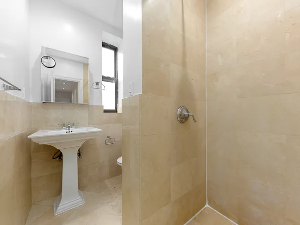 345 East 12th Street image 4 of 5