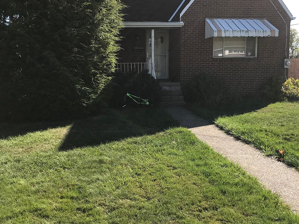 2nd image of 147 Eisner Ave