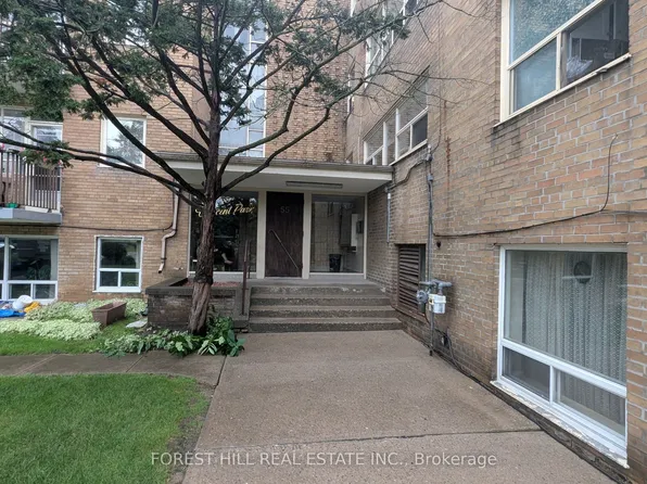 55 Neptune Dr Unit 305, Toronto, ON M6A 1X2