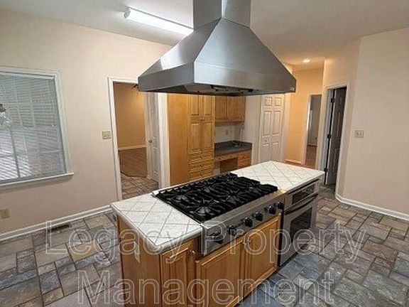 5th image of 6755 McPherson Clay Rd