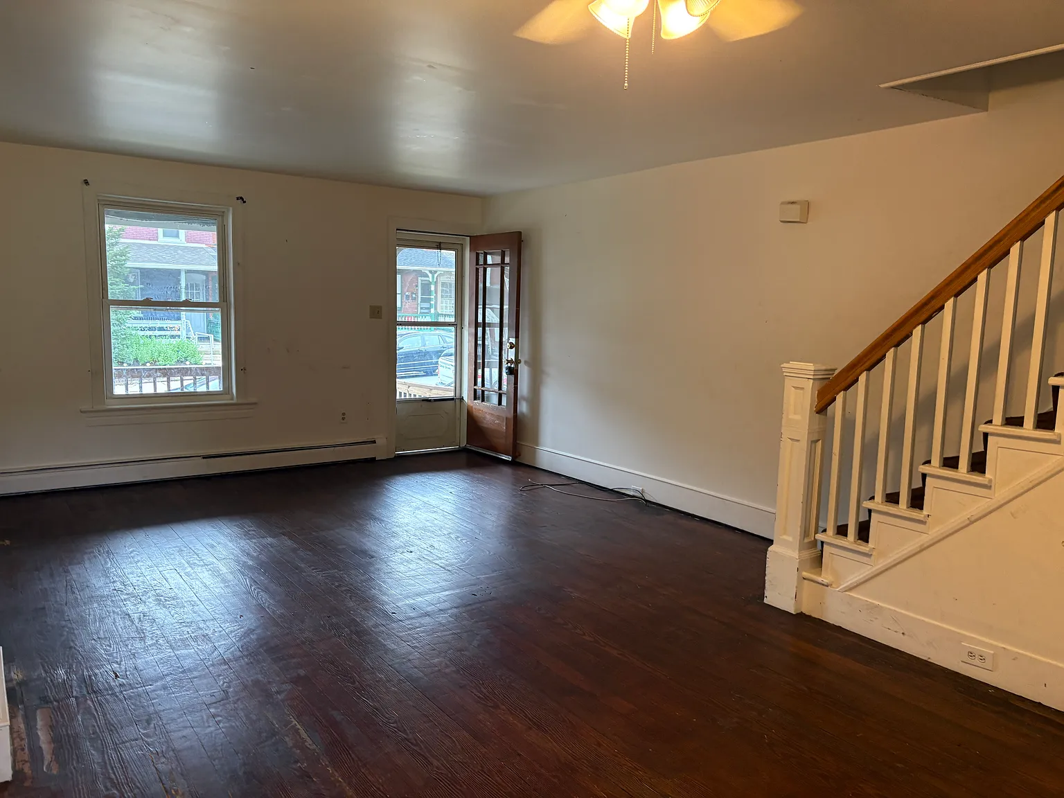 231 Charles St — Photo 3