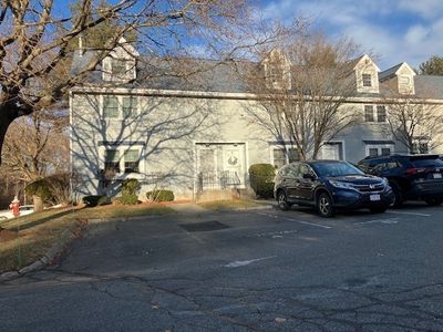 148 Flower Ln APT 1, Dracut, MA, 01826