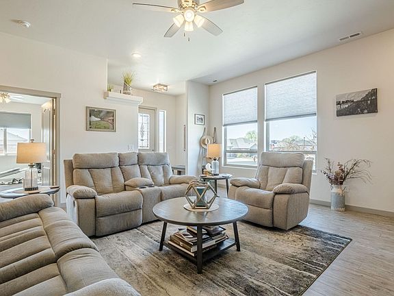 4th image of 2820 Hollow Way