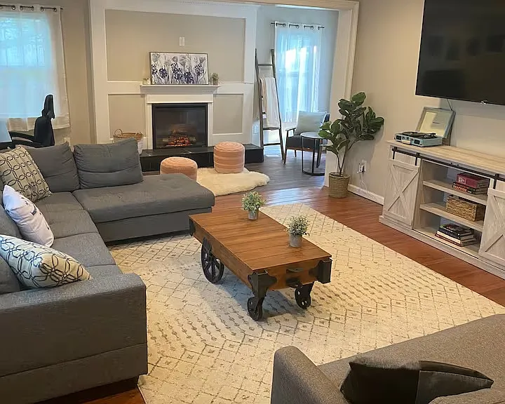 4 Garden Blvd — Photo 5