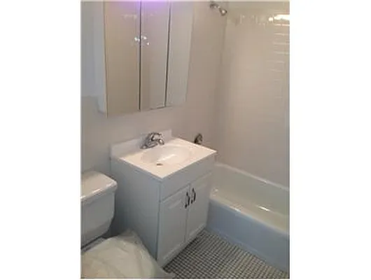 Rented by Douglas Elliman | media 10