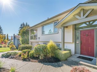 1720 McLauchlin Dr, Courtenay, BC V9N 5S1