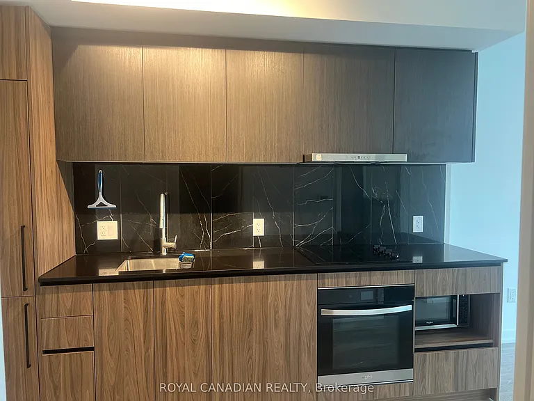 1100 Sheppard Ave W #326 — Photo 8