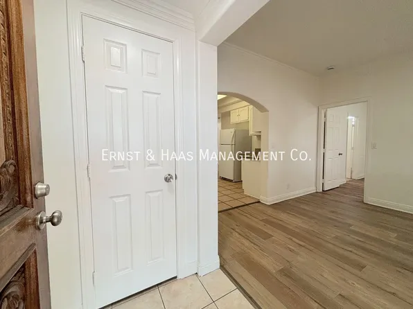2259 Pacific Ave, Long Beach, CA 90806