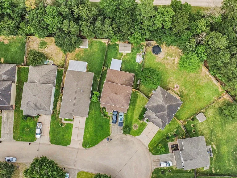 839 Autumn Point Ln — Photo 4
