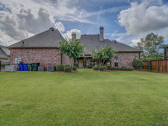 5th image of 1034 Abbie Glenn Ln