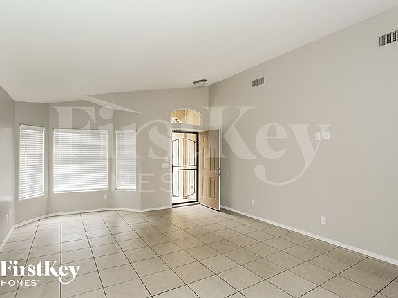 4th image of 7623 W Nicolet Ave