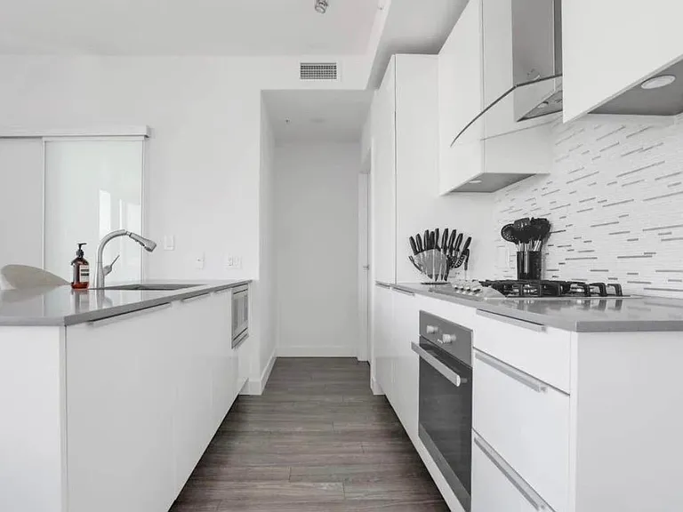 1283 Howe St #3603 — Photo 5