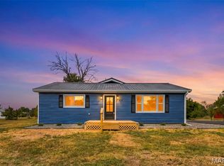 806 S Court St, Bowling Green, MO 63334