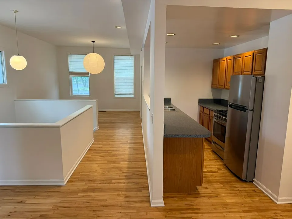 826 W.18th Street