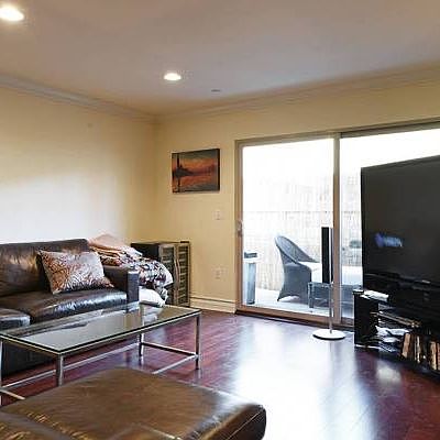 2nd image of 1417 S Westgate Ave Penthouse 1