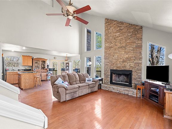 4th image of 21787 Carter Rd