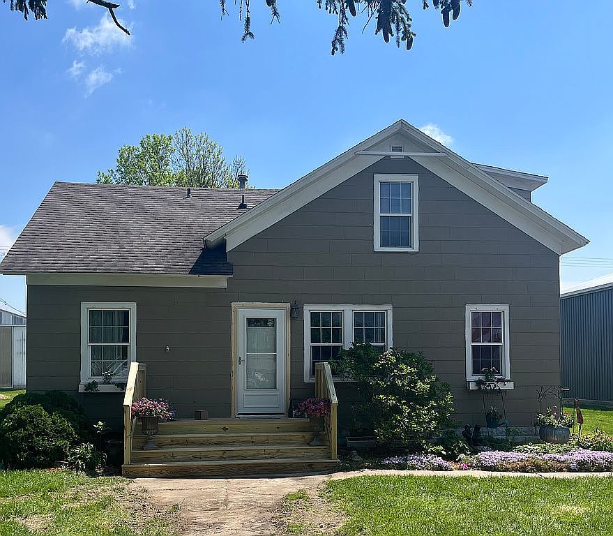 118 N Wisconsin St, Hubbard, IA 50122 Zillow