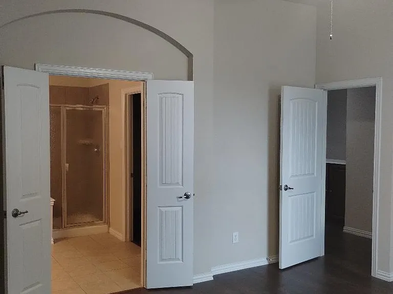 1943 Longmeadow Hill Dr — Photo 15