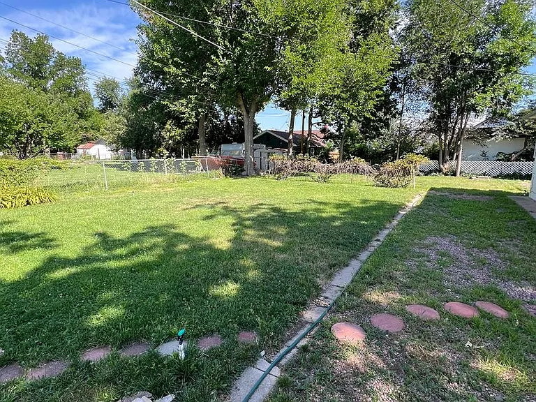 831 Capitol Hill St — Photo 27