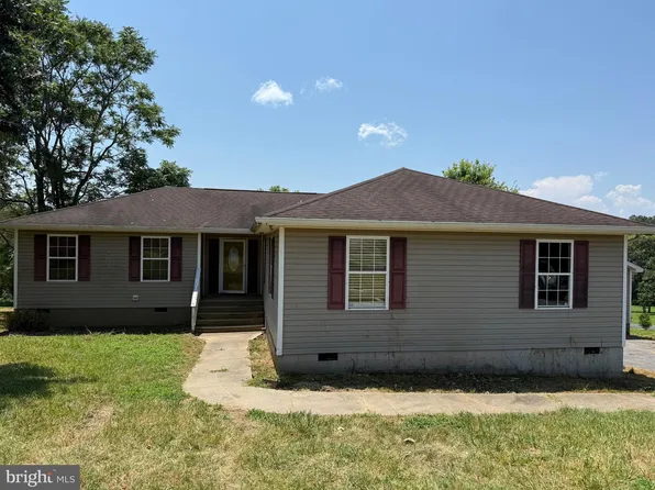 231 Derby Ln, Louisa, VA 23093