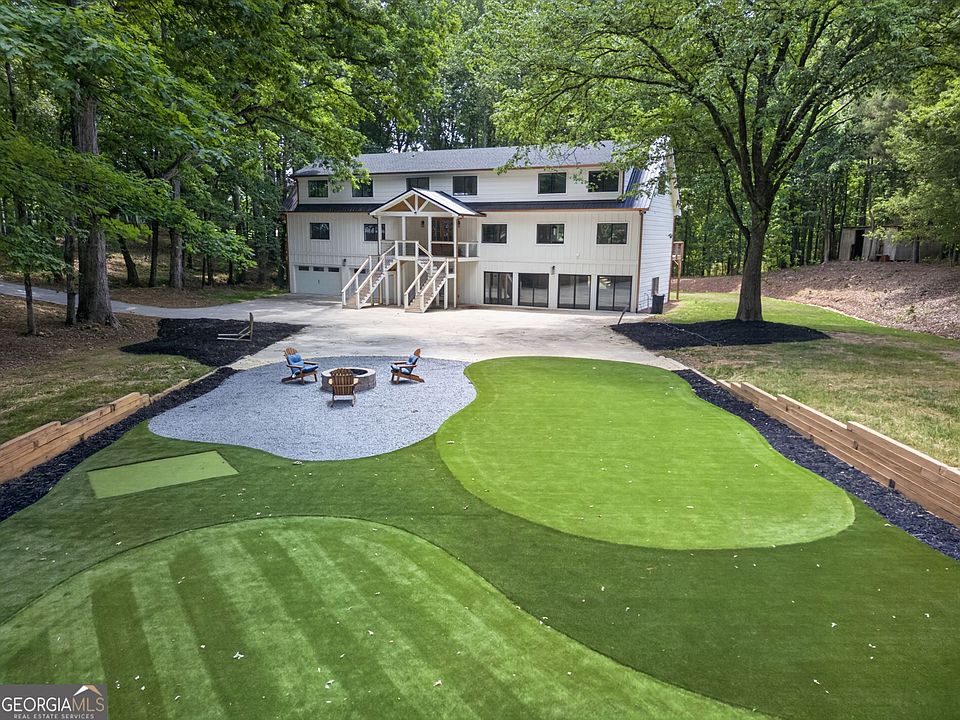 1st image of 40 Crowe Rd