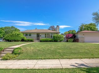 324 W Bolivar Ave, Milwaukee, WI 53207