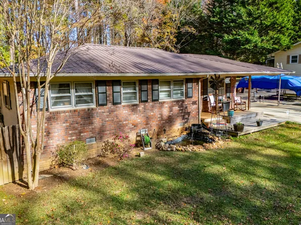 1126 Whispering Hills Dr, Bremen, GA 30110