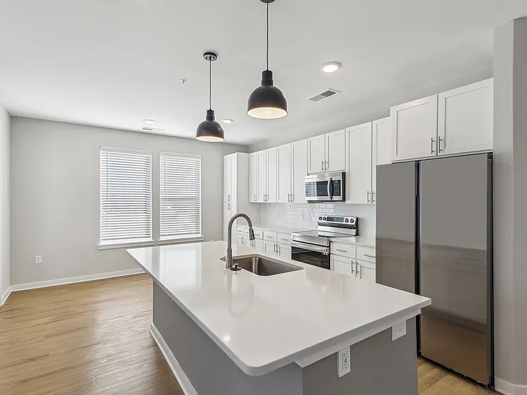320 Voyager Way NW — Photo 36