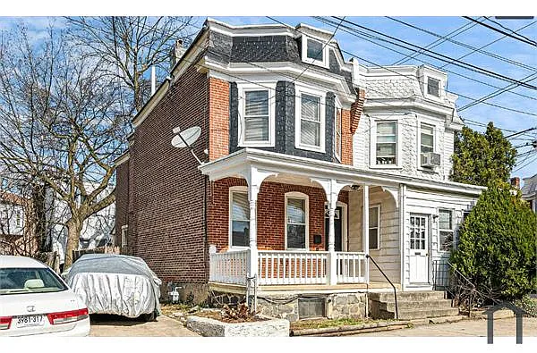 Building Photo - 2927 N West St