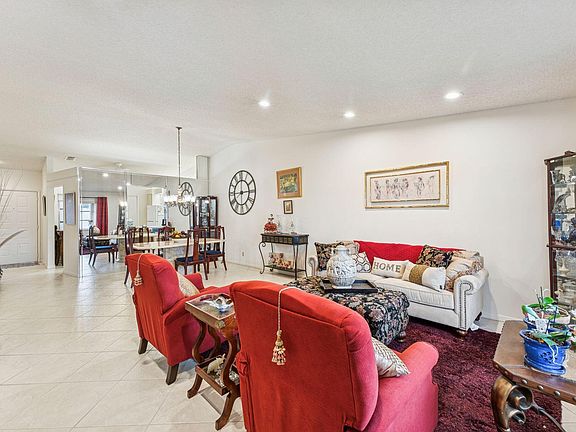 5th image of 8236 Summerbreeze Lane