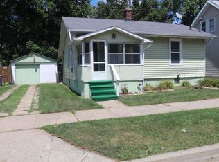 1159 3rd St NW, Grand Rapids, MI 49504