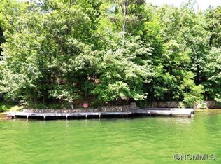 476 Chapel Point Rd, Lake Lure, NC 28746
