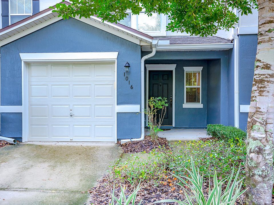 1st image of 1016 N Black Cherry Dr