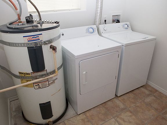 5th image of 4848 SE Bybee Blvd #520396796