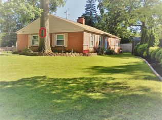 451 Darbyhurst Rd, Columbus, OH 43228