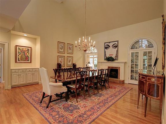3rd image of 610 Bostic Hill Ct SE