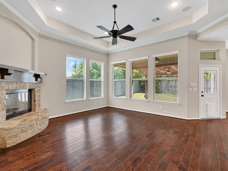 74 S Sawbridge Cir — Photo 12