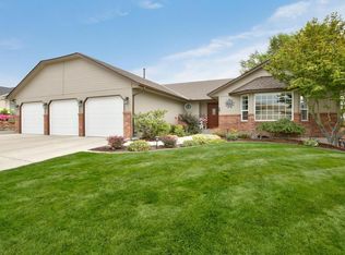 5502 Channel Dr, Yakima, WA